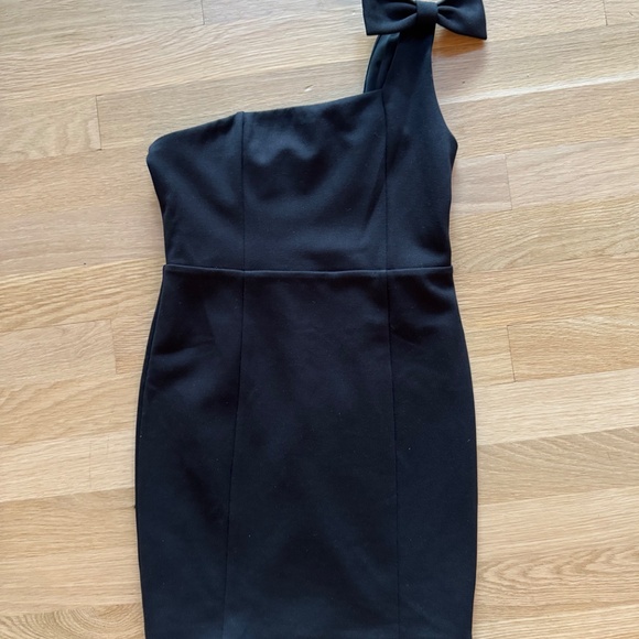 Gold Rush NYC Aubrey Dress - Picture 3 of 4